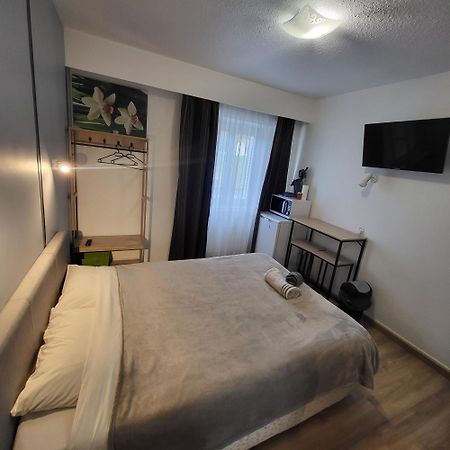 Ga Location 호텔 Mâcon 외부 사진