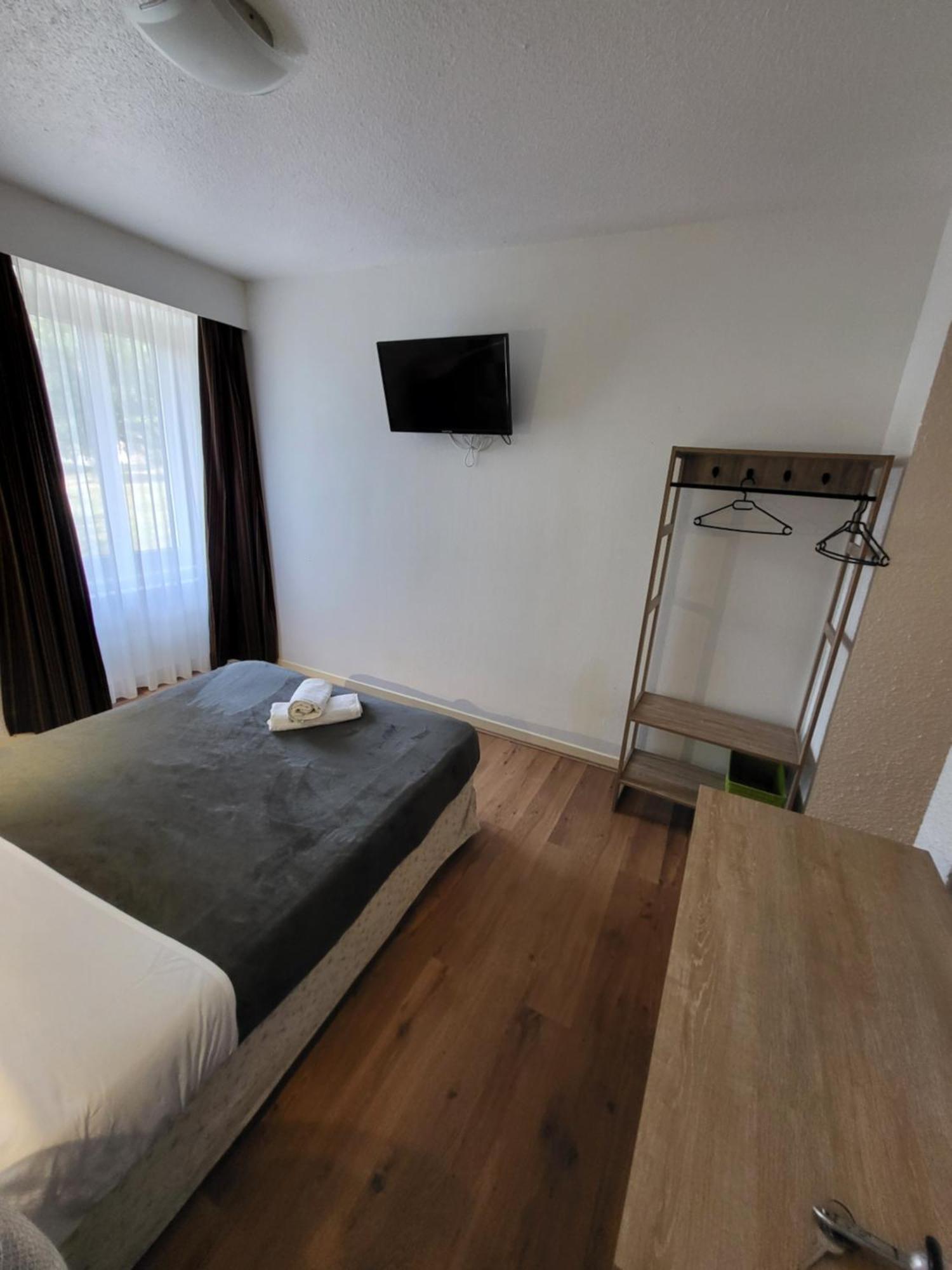 Ga Location 호텔 Mâcon 외부 사진